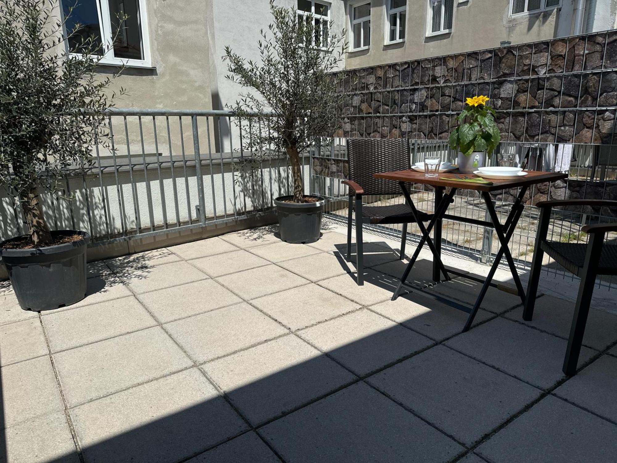 Appartement Klein Aber Fein Mit Terrasse à Vienne Extérieur photo